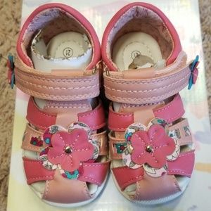 Toddler Beeko Pink Flower Sandals US Size 5.5